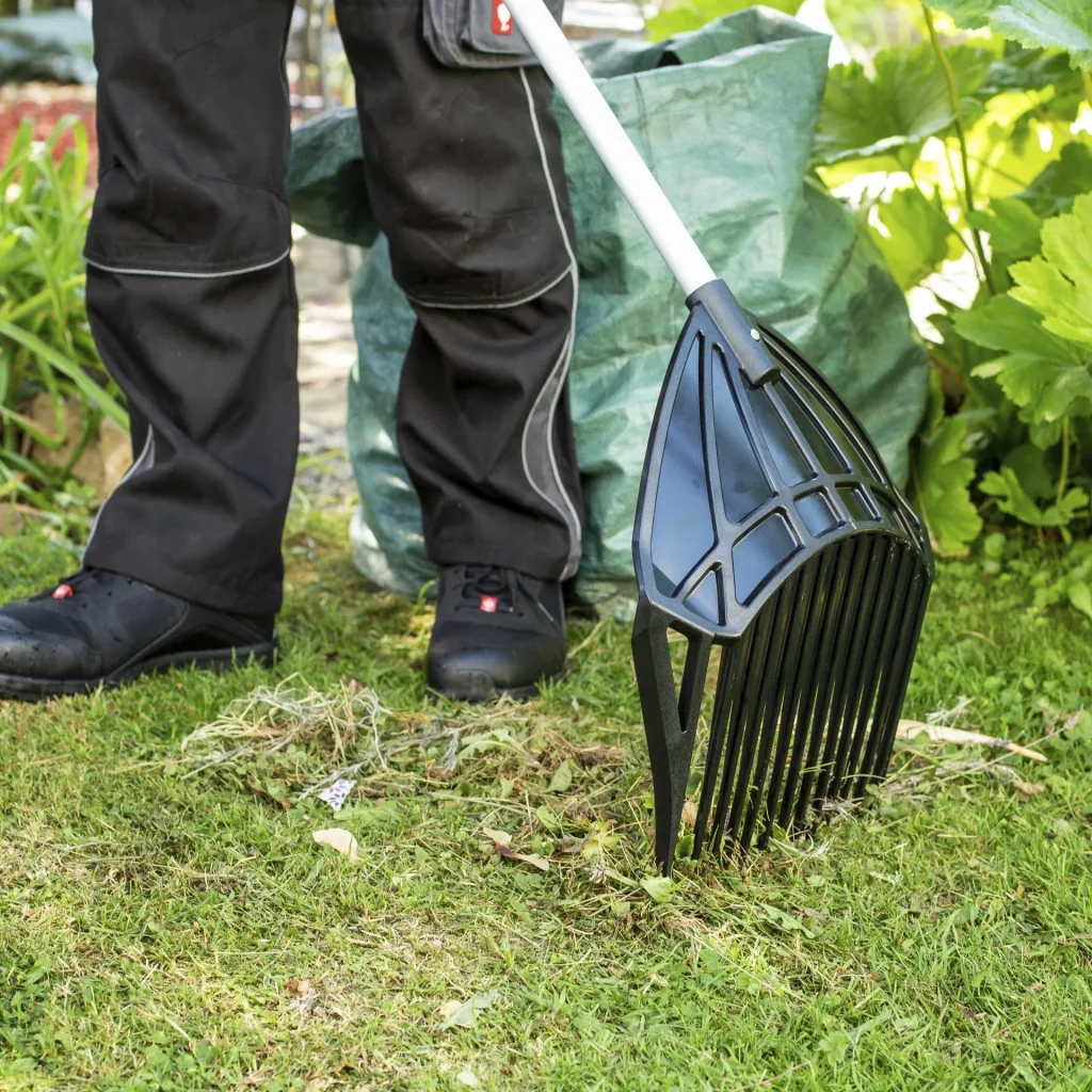 Yard & garden shovel large 3-in-1