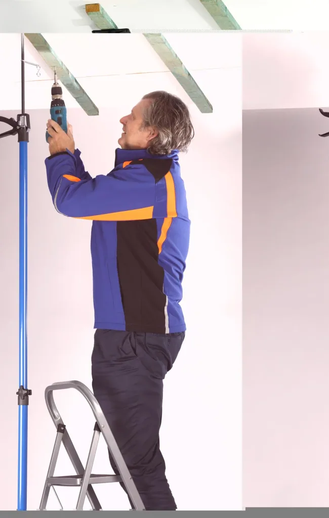 Telescopic support mounting support