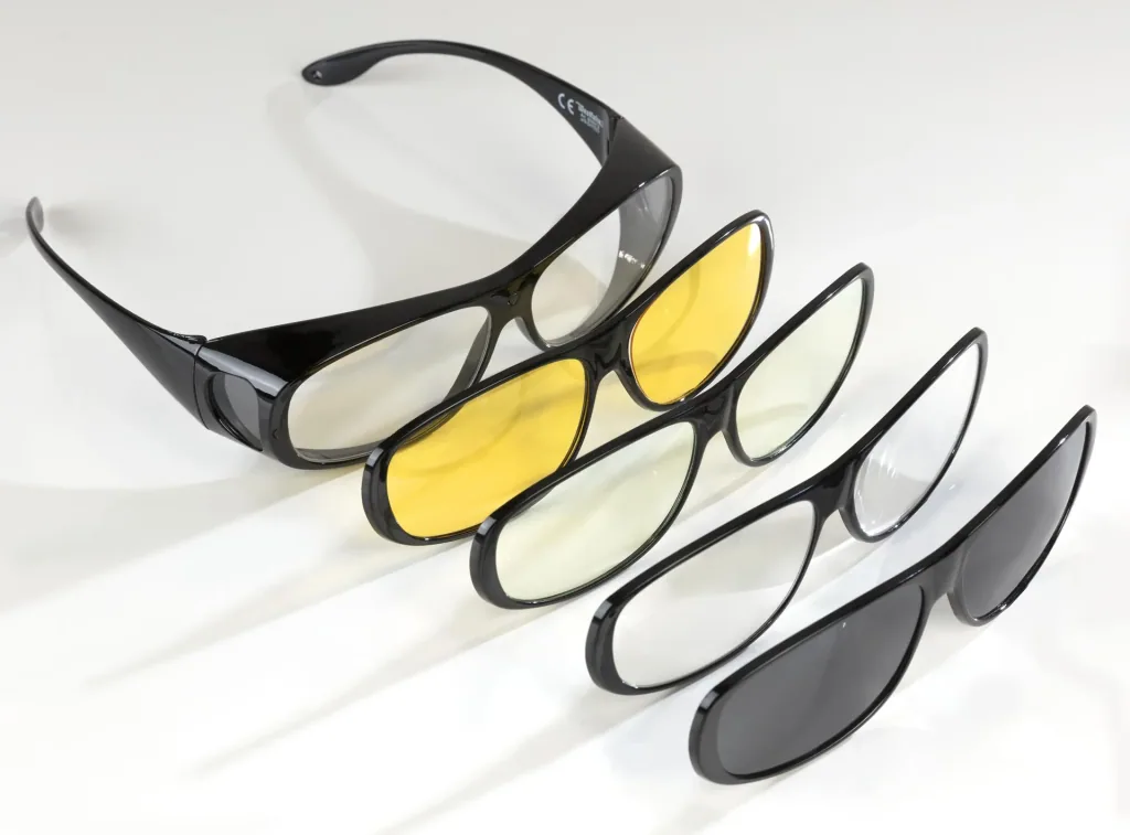 Safety glasses with 4 interchangeable frames