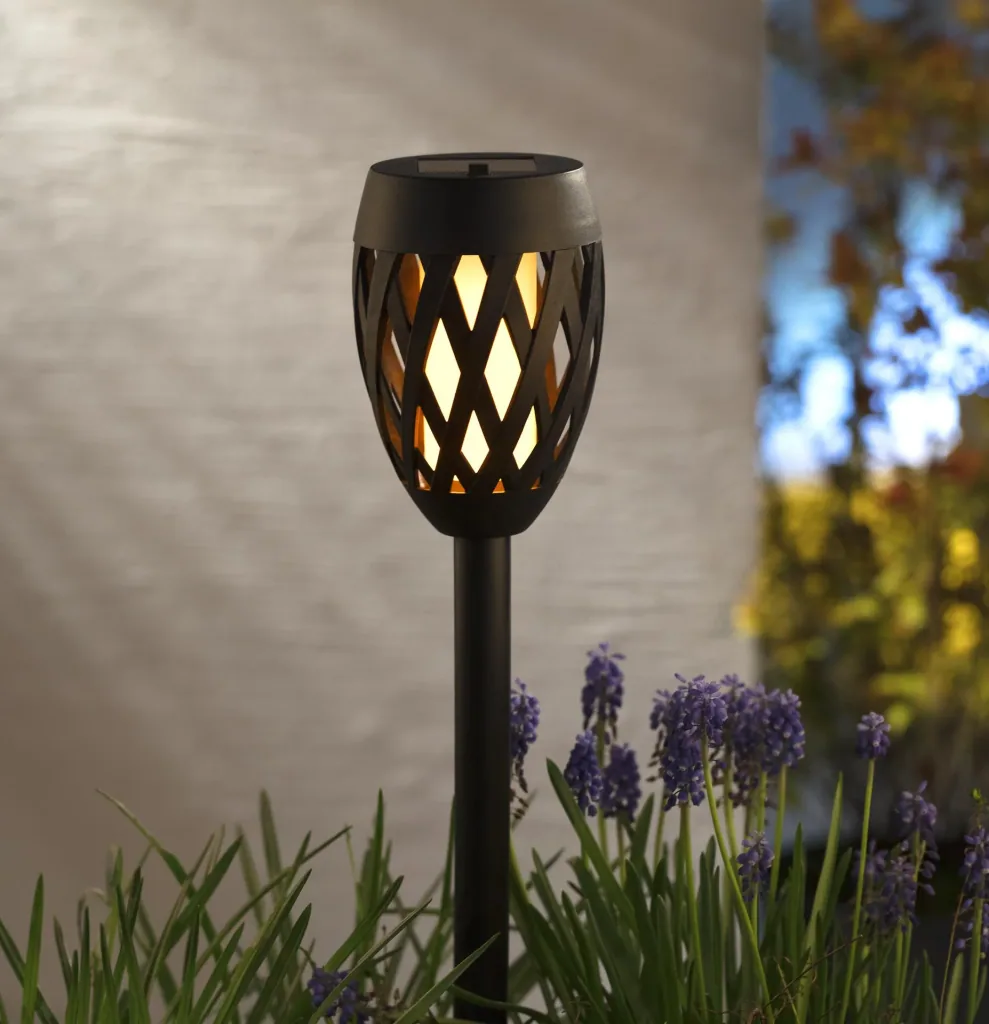 3 in 1 solar flame light