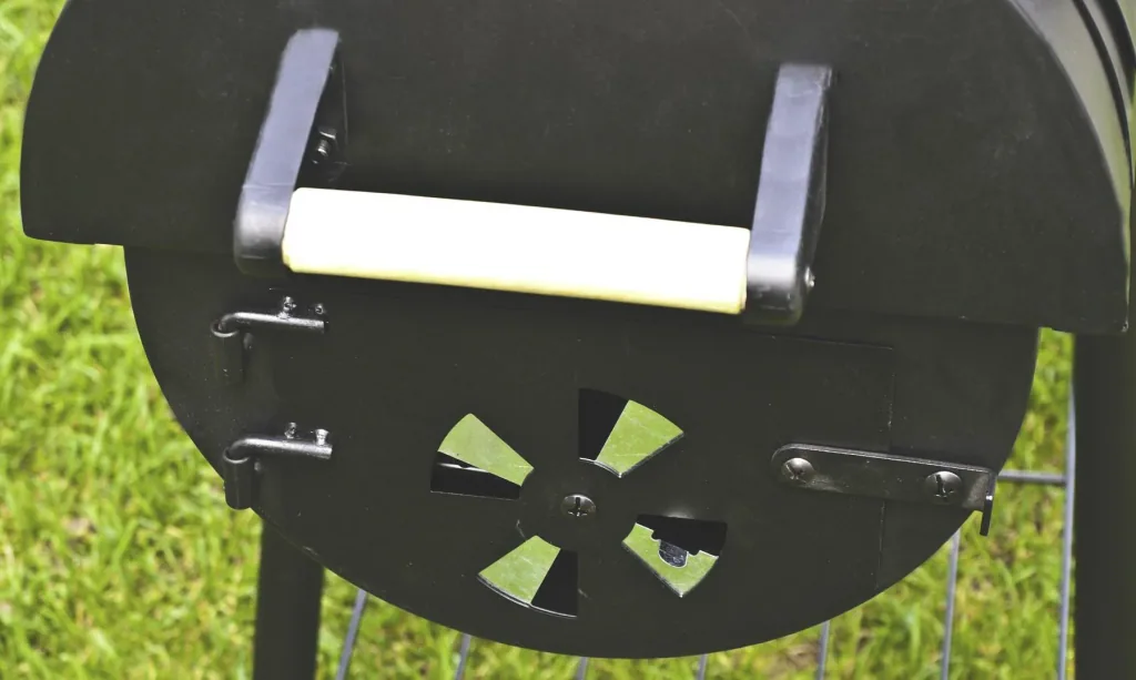 Smoker charcoal grill "Dakota"