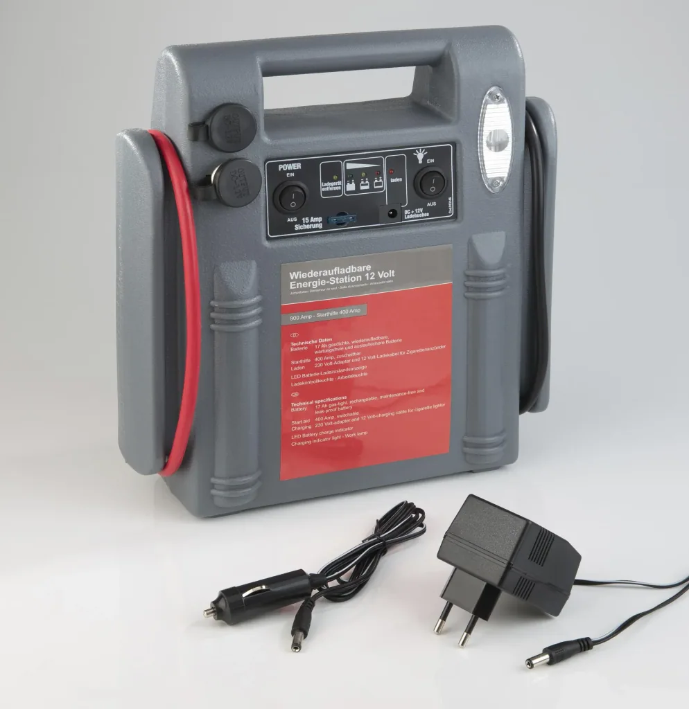 Powerpack 900 A - 15 AH - 12 Volt - 3 in 1 - Jump Starter - Work Light - Energy Station