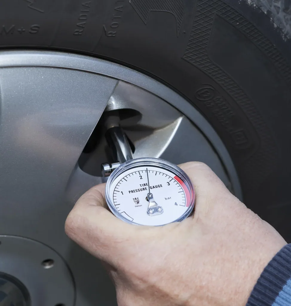 Tire pressure gauge