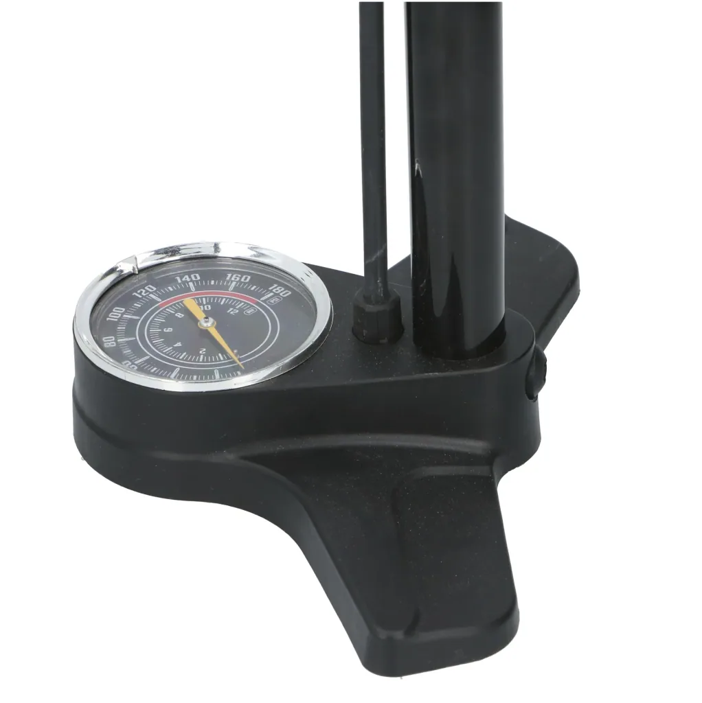 Bicycle floor pump with pressure gauge