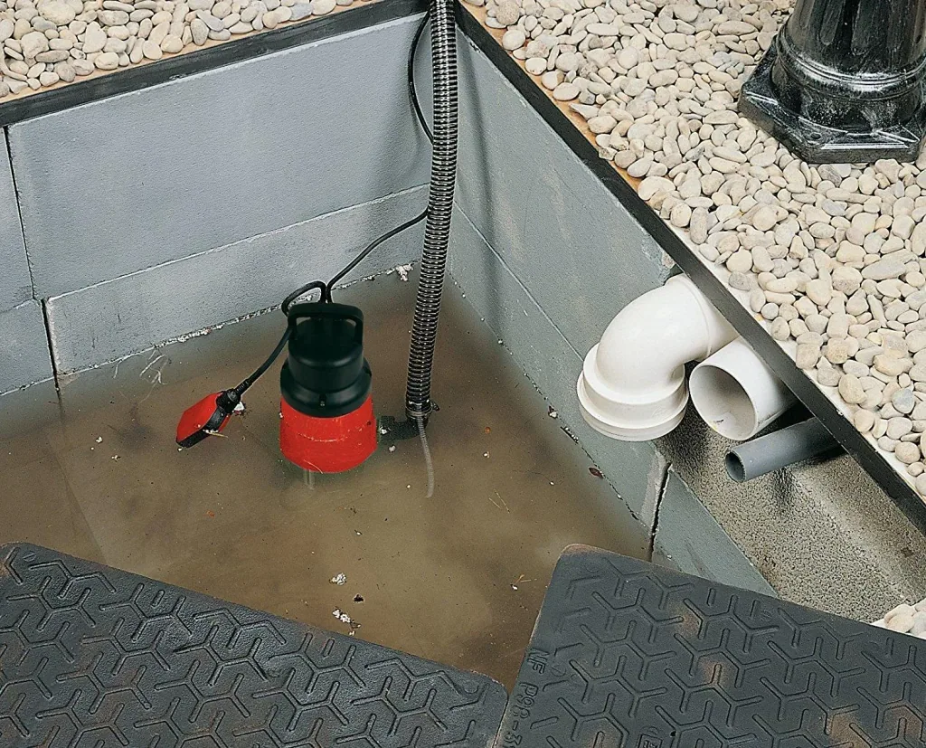 Dirty water submersible pump TVX 12000, up to 10,800 l/h flow rate