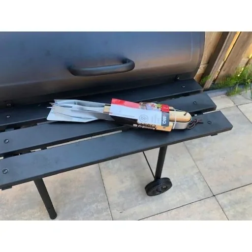 BBQ Grill - Smoker black with thermostat