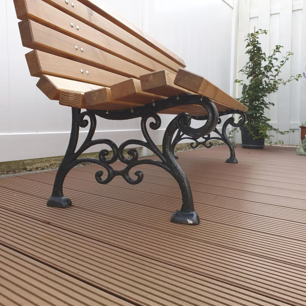 Park bench Graz, painted brown