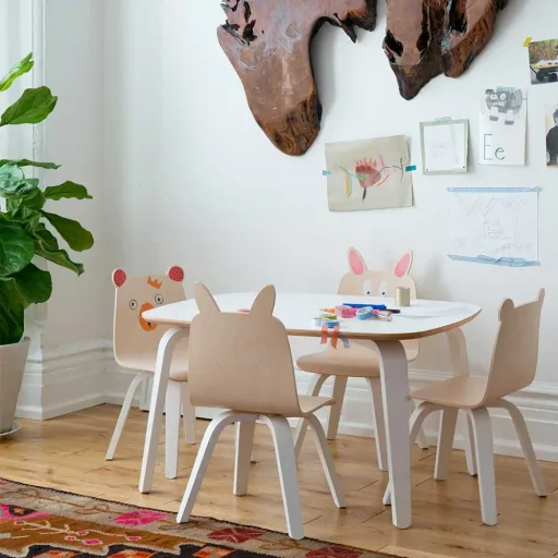 Oeuf children's chair bear walnut with white
