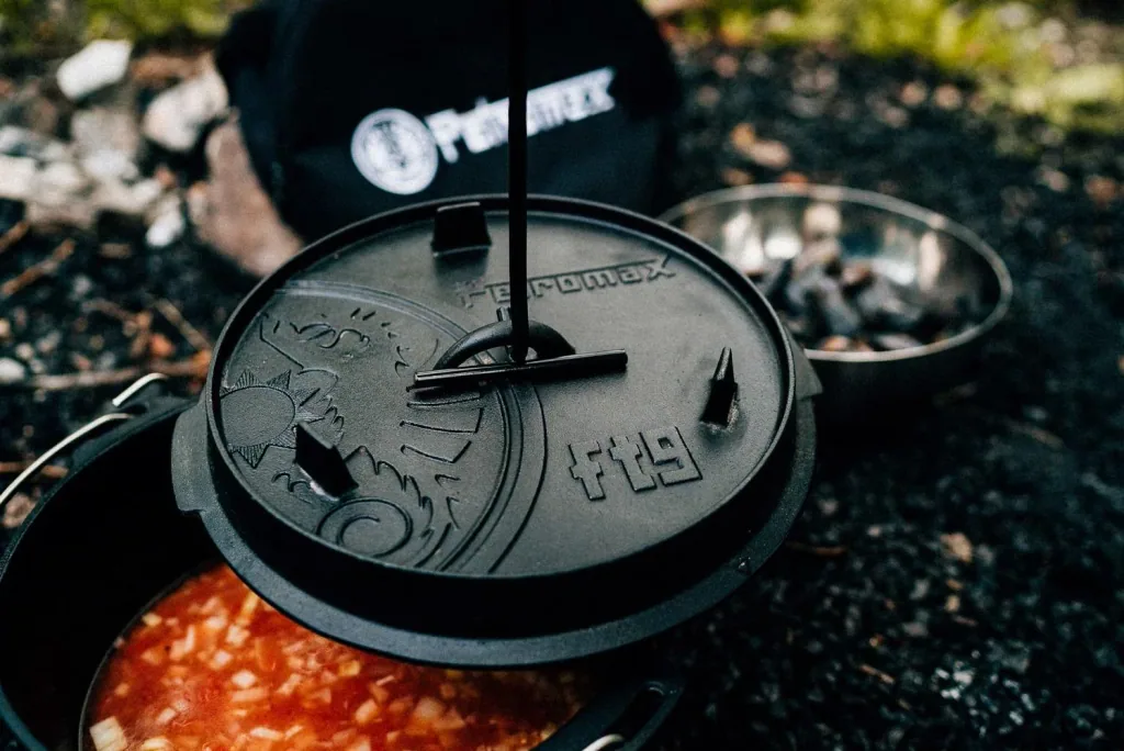 Dutch oven (9qt) flat bottom (without feet)