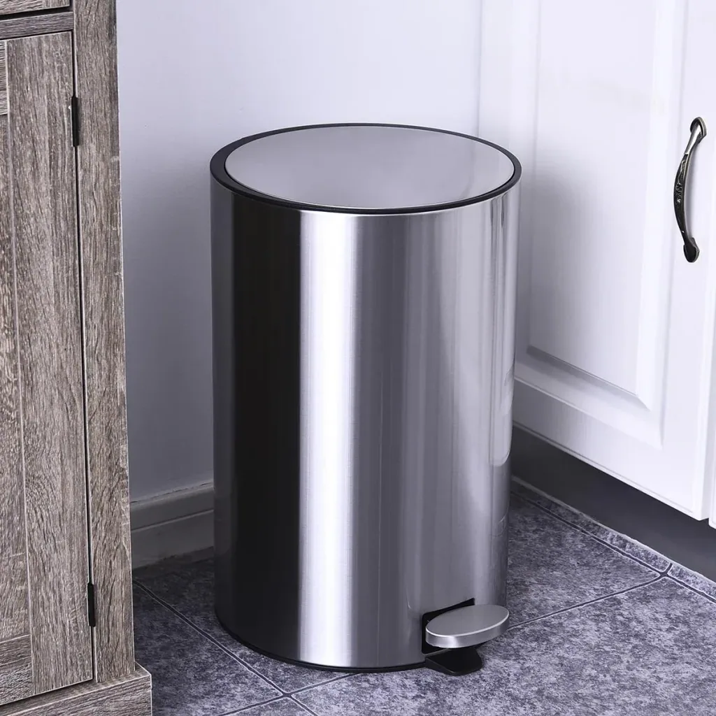 Waste bin with inner bucket silver/black