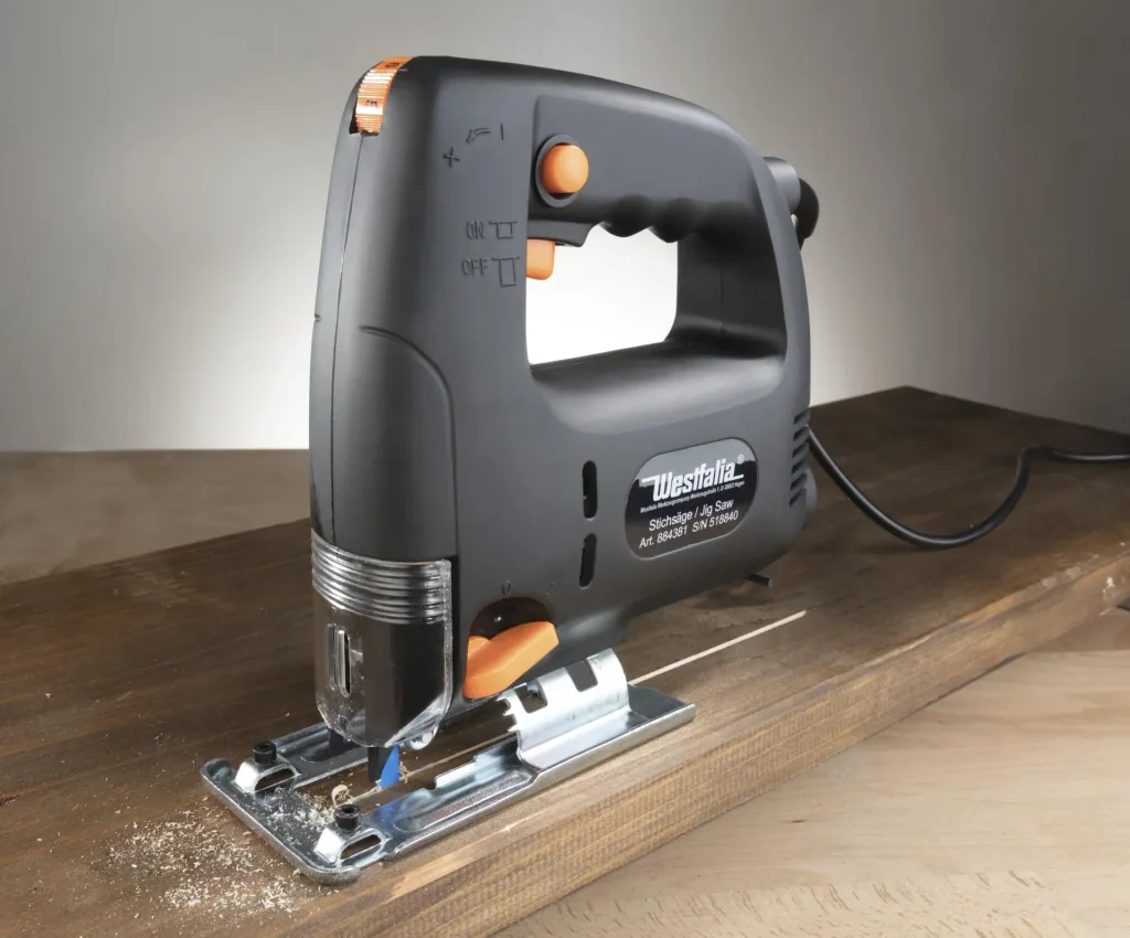 Electronic pendulum jigsaw 710 watts