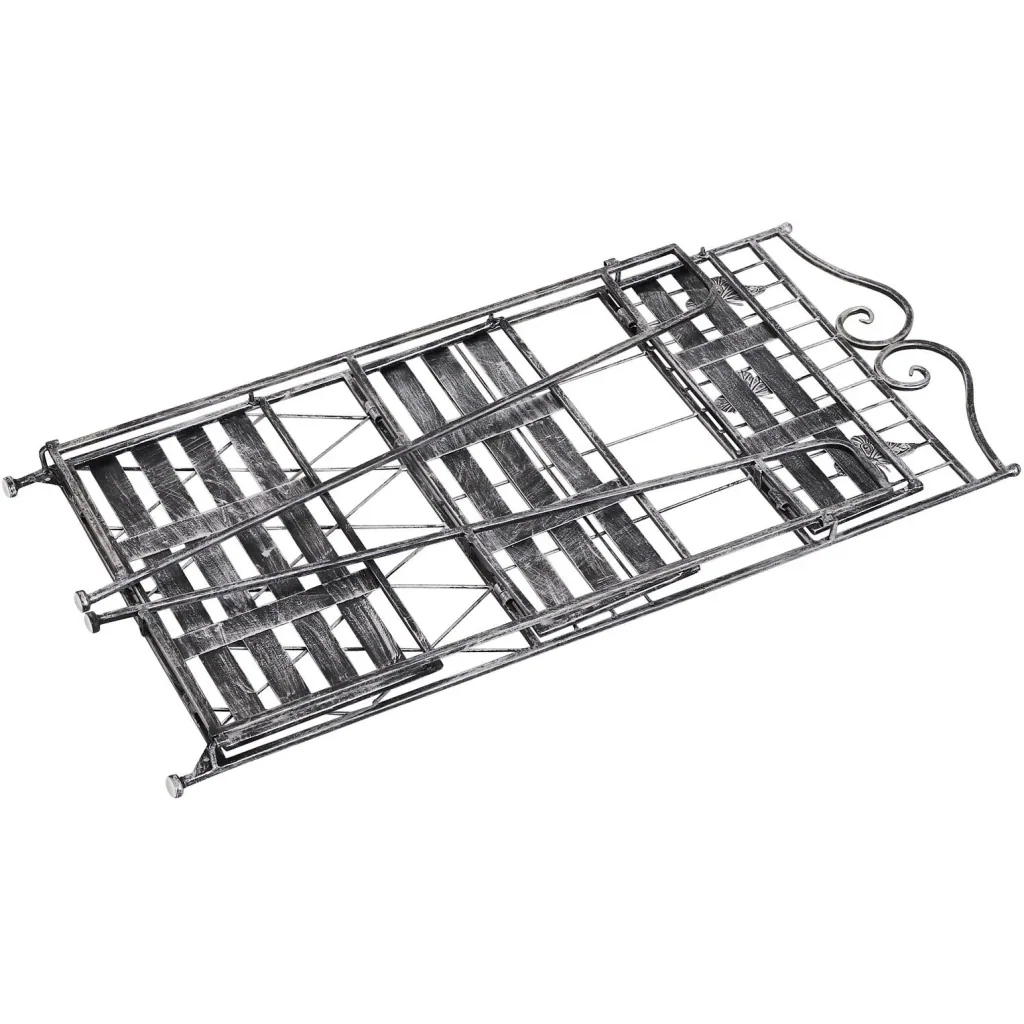 Plant shelf with 3 levels
