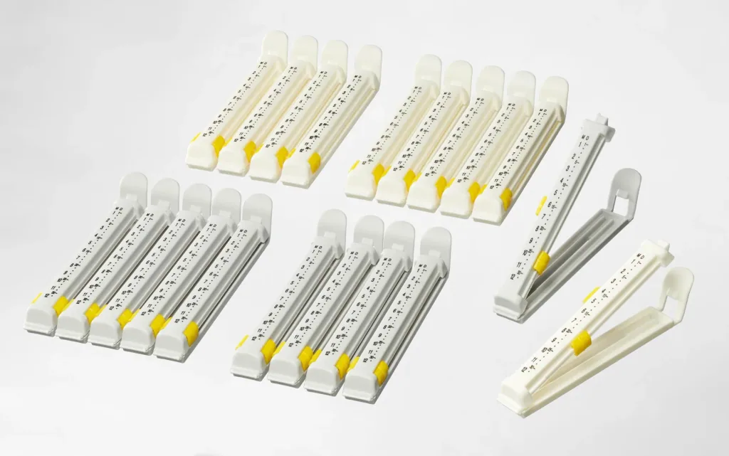Bag closure with date display, 20 pieces