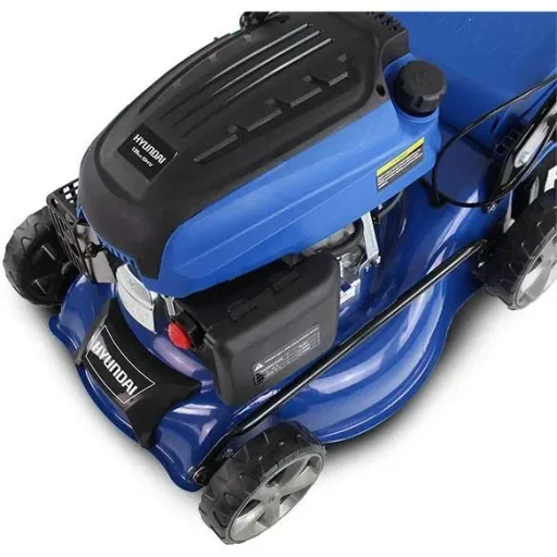 Self-propelled lawn mower with 139cc OHV four-stroke petrol engine 42cm