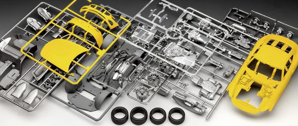 Mercedes-AMG GT model kit in 1/24 scale including glue, brush and main colors
