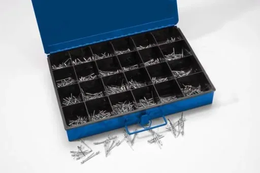 Rivet assortment, 600 pieces in an assortment box