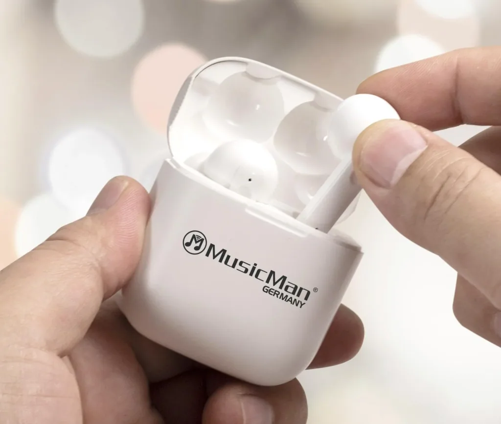 Bluetooth in-ear headphones BT-X52 with active noise cancellation