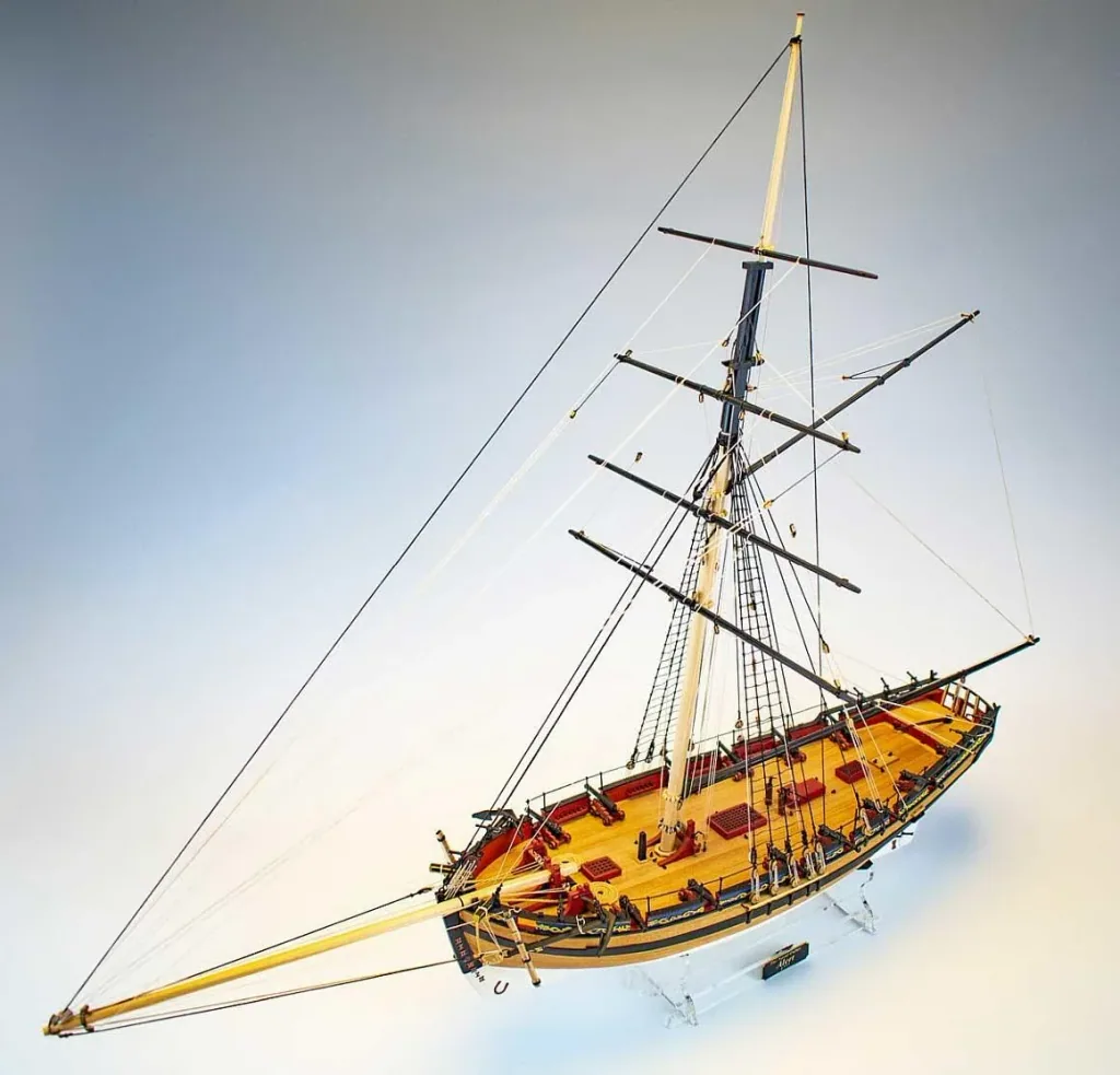 HM Cutter Alert 1777 kit in 1:64 scale