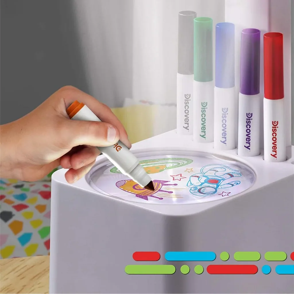Discovery Kids Projector Project your homemade drawings onto the wall or ceiling