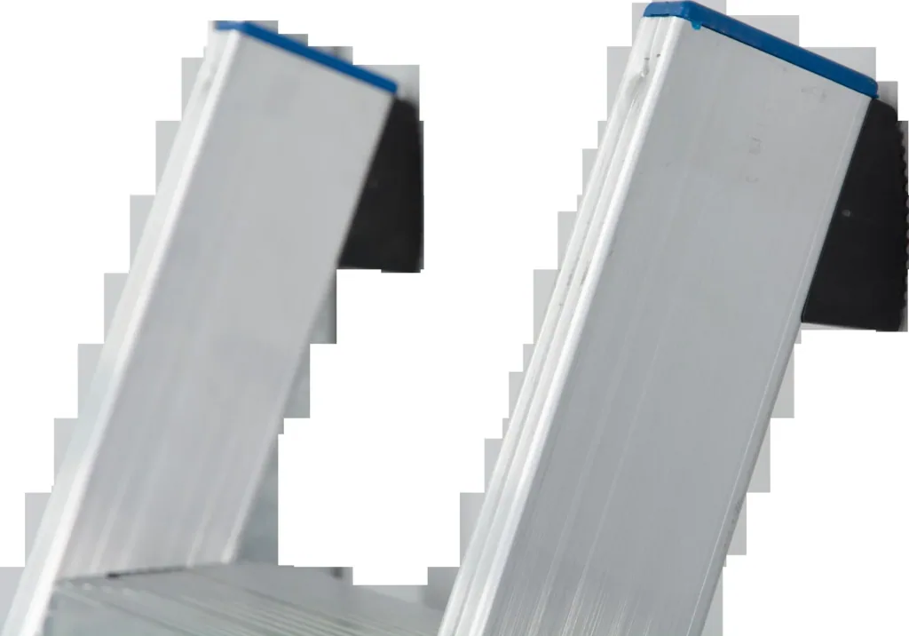 Lean-to ladder +S with 15 steps