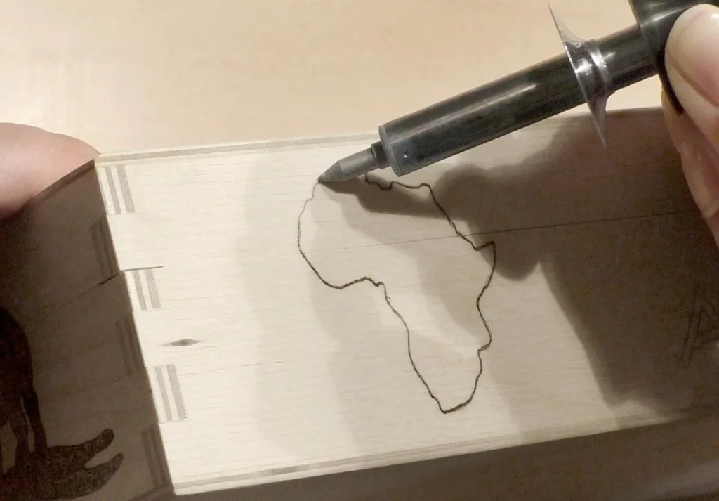 Pyrography set with 9 attachments in a wooden box