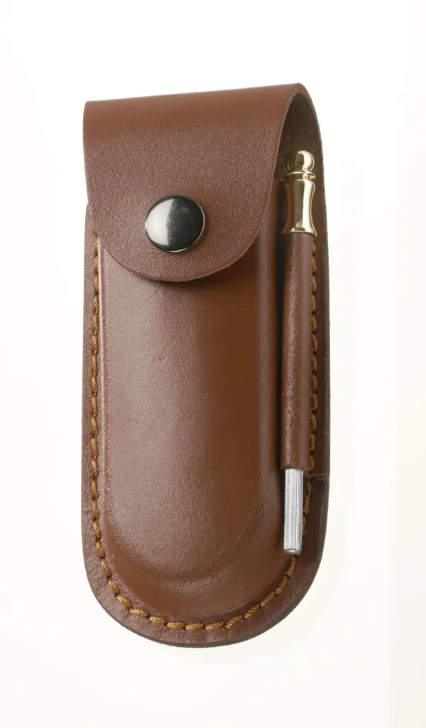Leather knife case with sharpening steel