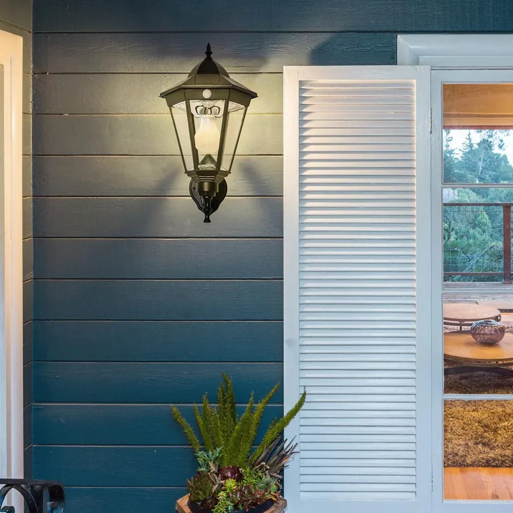 Solar wall light - Black - 23 x 26 x 47 cm