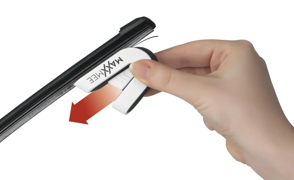 Windshield wiper cutter