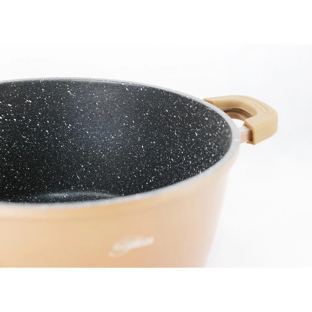 Cooking pot/saucepan - with lid - 24 cm - copper