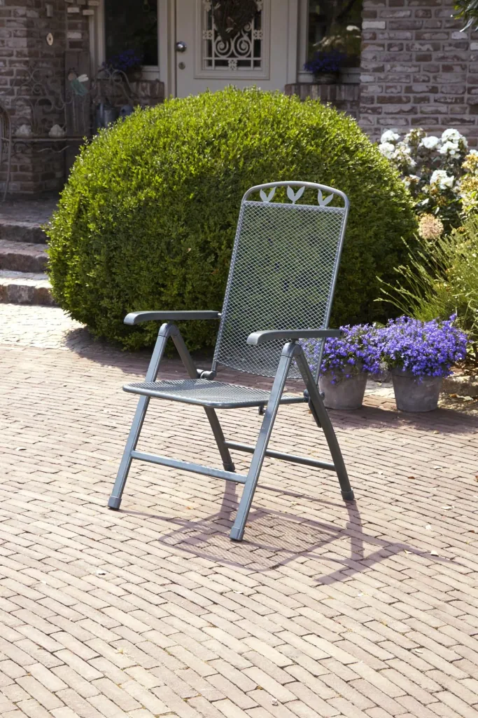 Toulouse folding chair