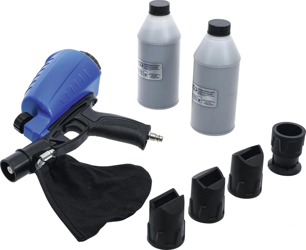 Compressed air sandblasting gun including 3-piece accessories