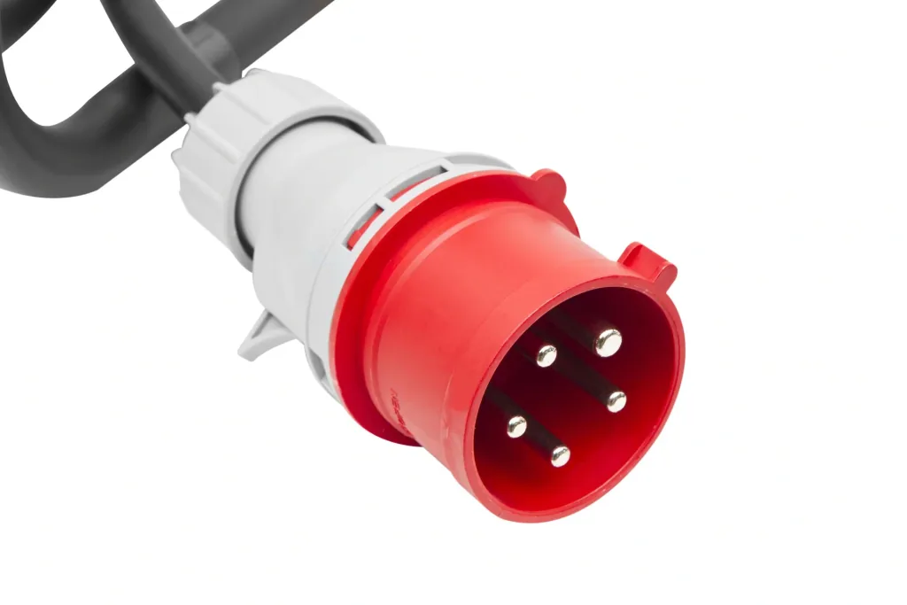 Stand-alone power distributor SSV32A