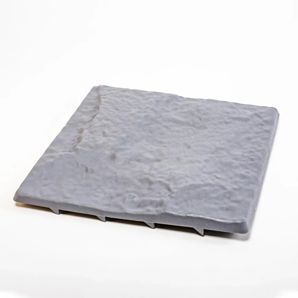 Stone look paving slabs in a set of 4
