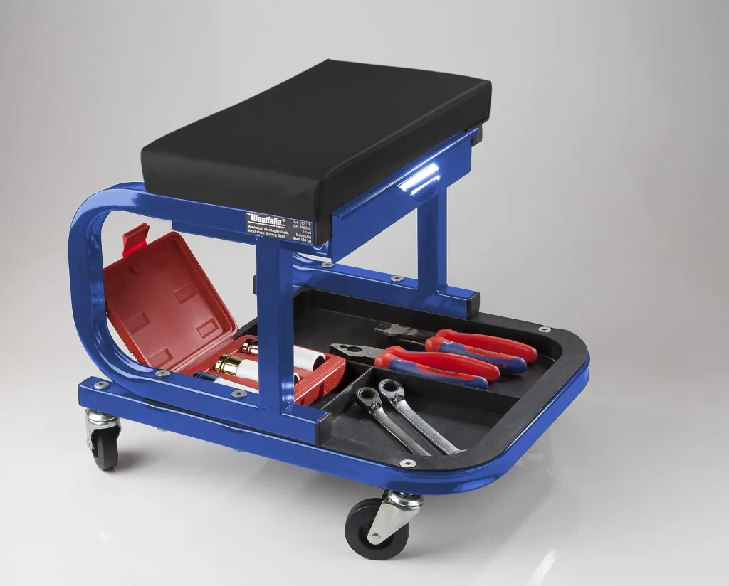 Rolling seat with drawer