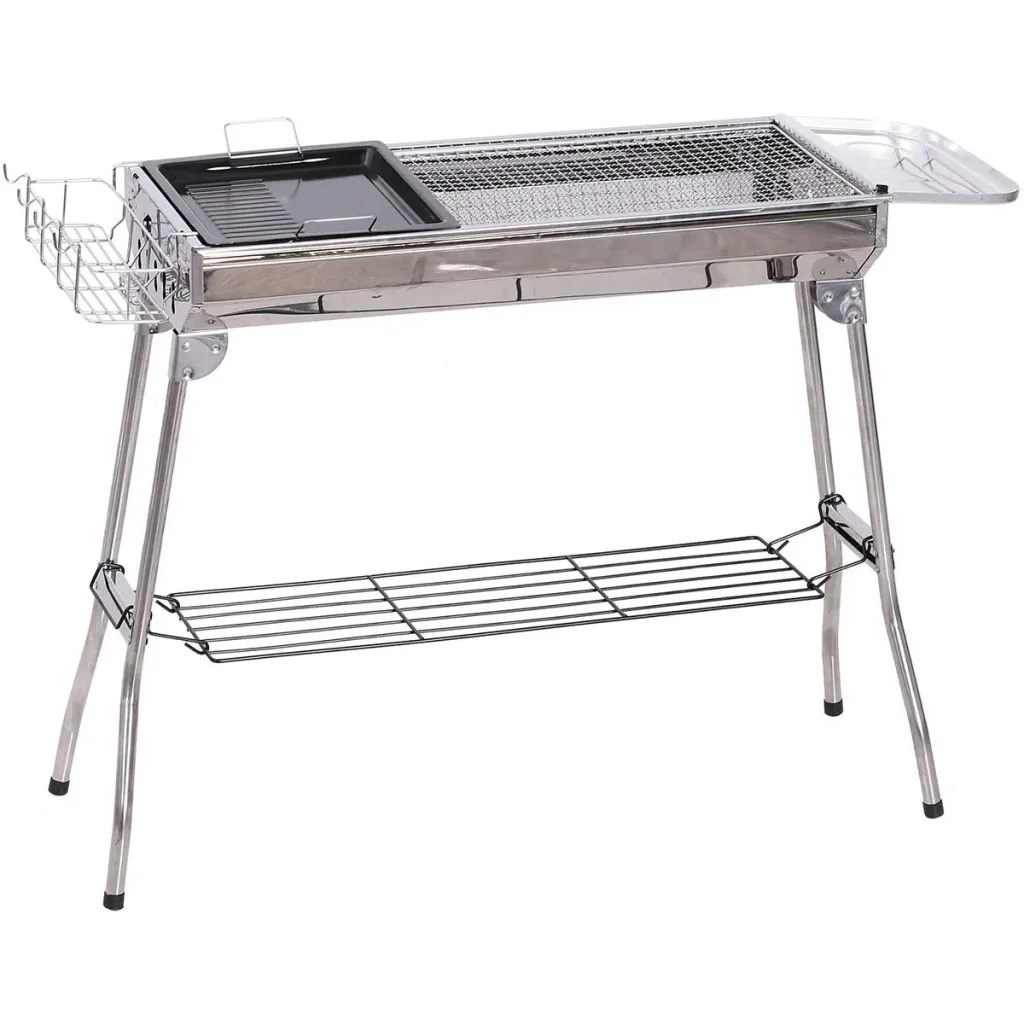 Charcoal grill with shelf