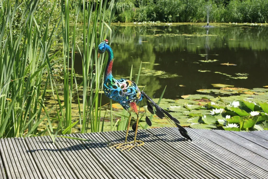 Metal decorative peacock Clyde with LED - solar powered