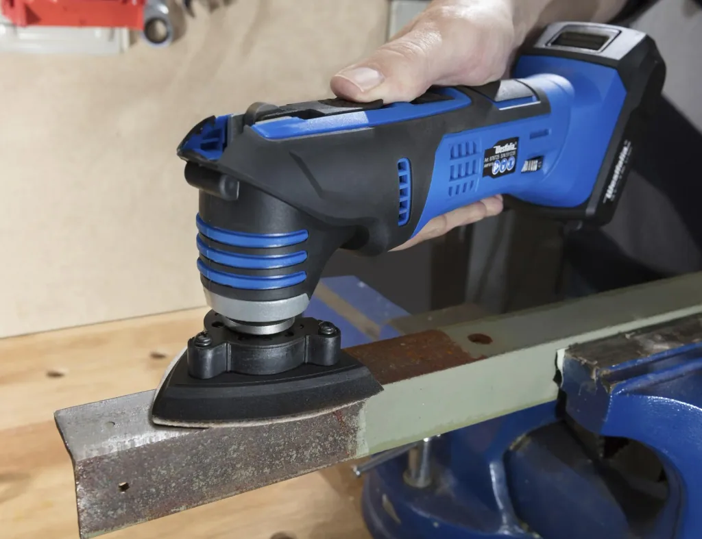 Cordless multi-tool AMFW18, 18 V Li-Ion (without battery and charger)