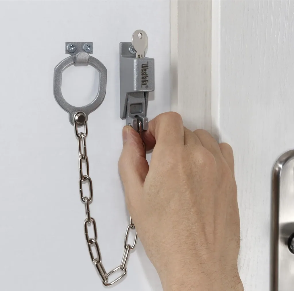 door handle chain