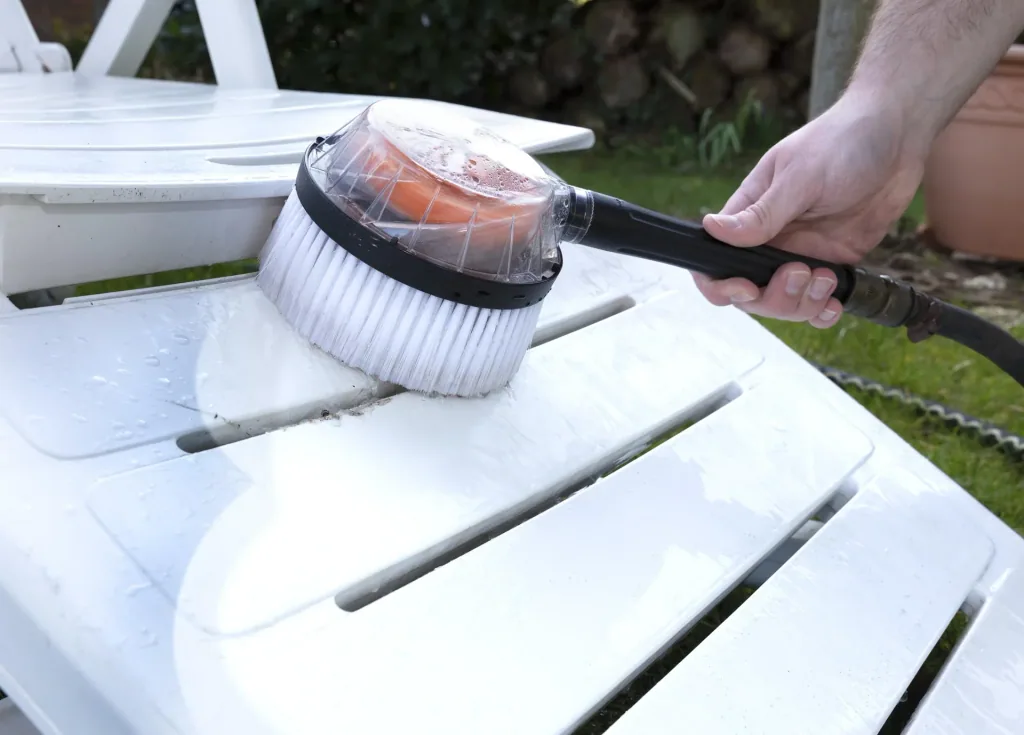 Rotating washing brush "Turbo Jet"