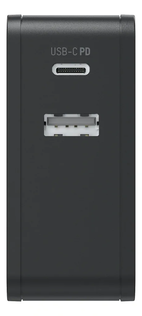 USB charger USB-A and USB-C with 45 watts