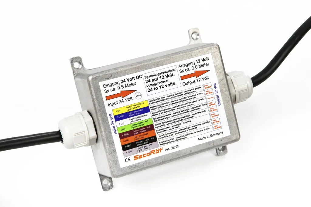 Voltage reducer 24-12 Volt fixed installation aluminum housing