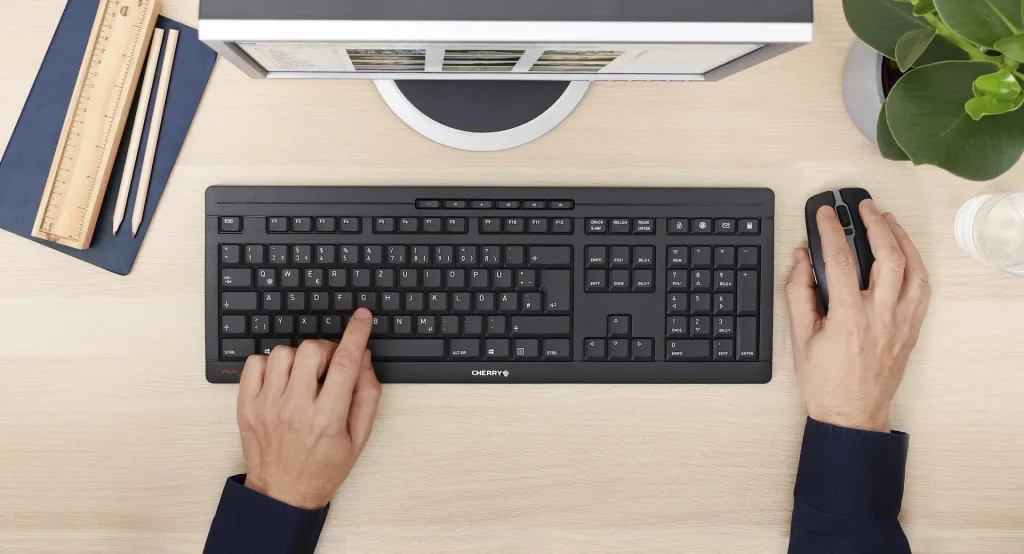 Wireless keyboard and mouse set STREAM DESKTOP black