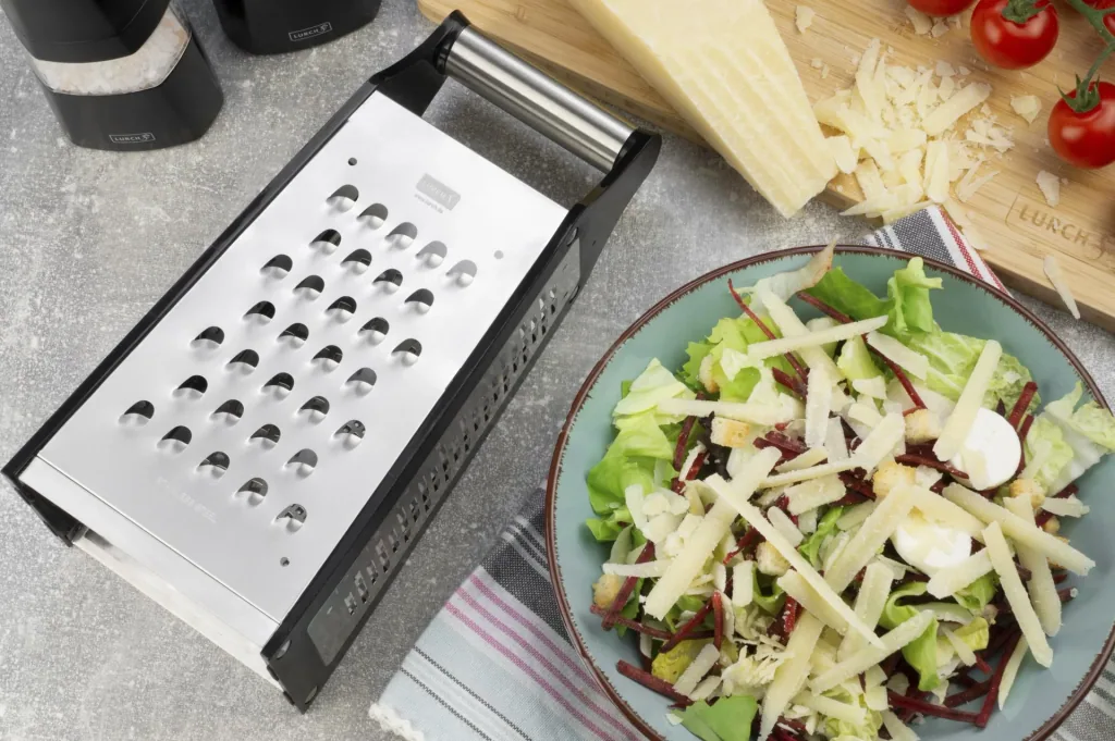 Square grater, "RazorTech"