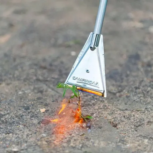 Campingaz GT2000PZ weed burner with piezo ignition and 4 additional gas bottles