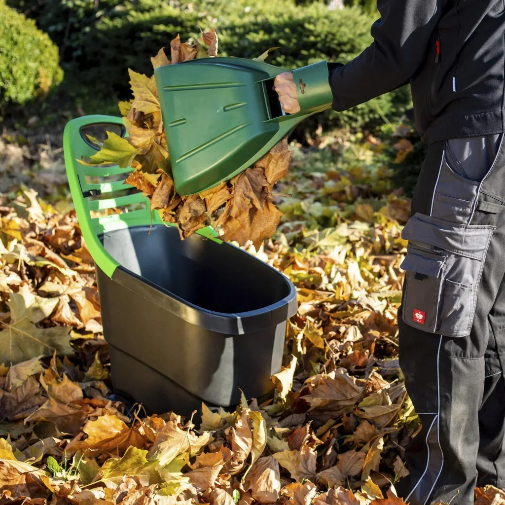 Leaf grabber 2-part