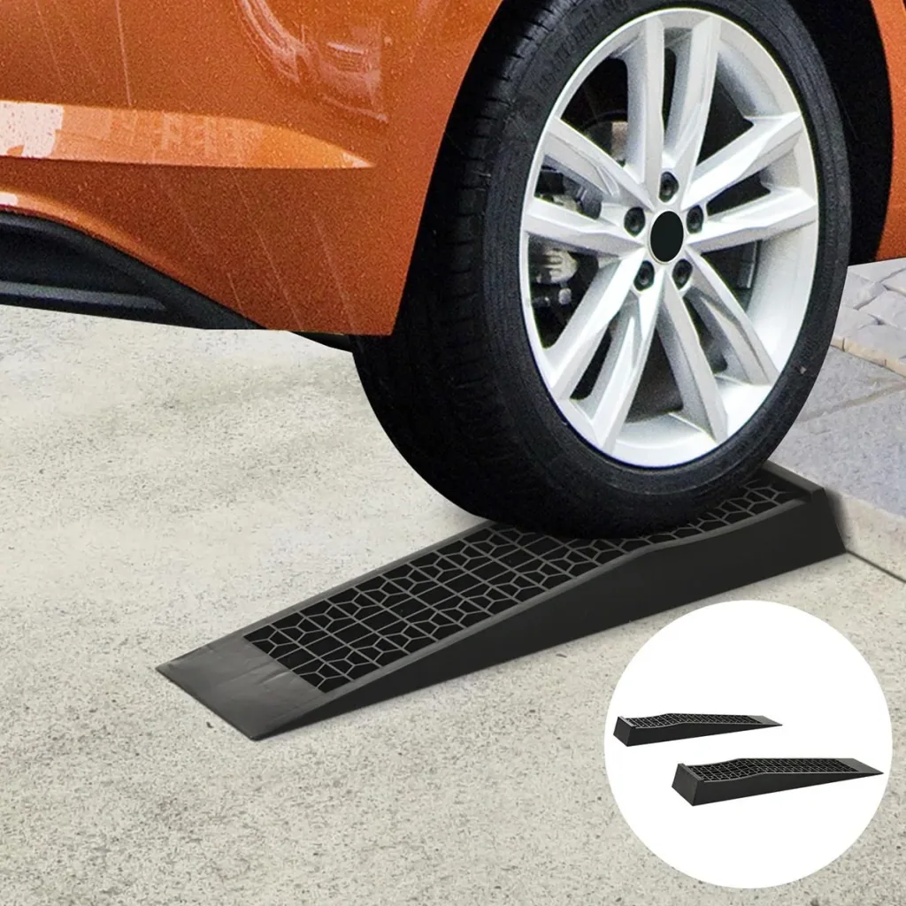 Non-slip loading ramp black
