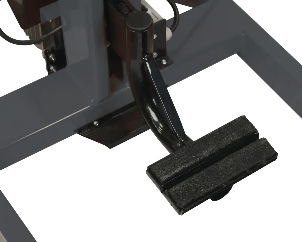 Wheel lift and mobile lifting platform