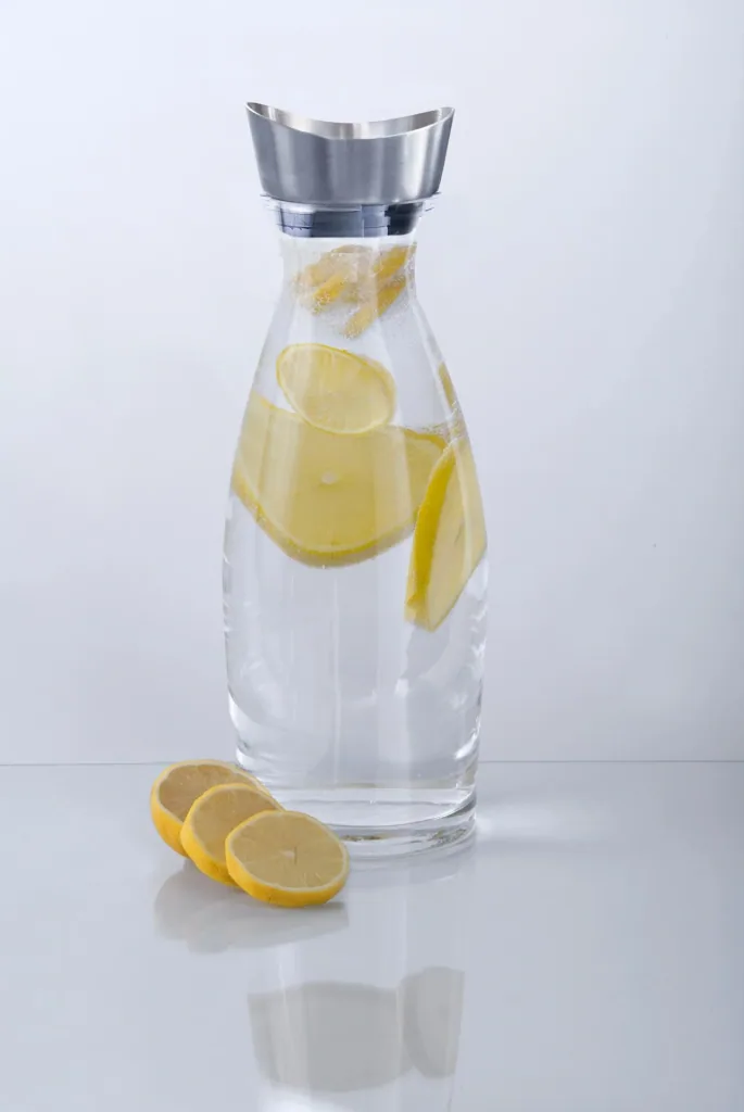 Modern glass carafe 1 liter capacity