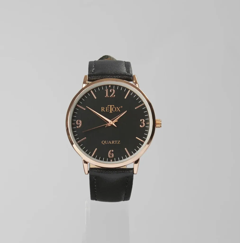 Elegant men's and women's watch set in rose gold look with genuine leather strap
