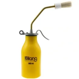 Brush oiler with single pump